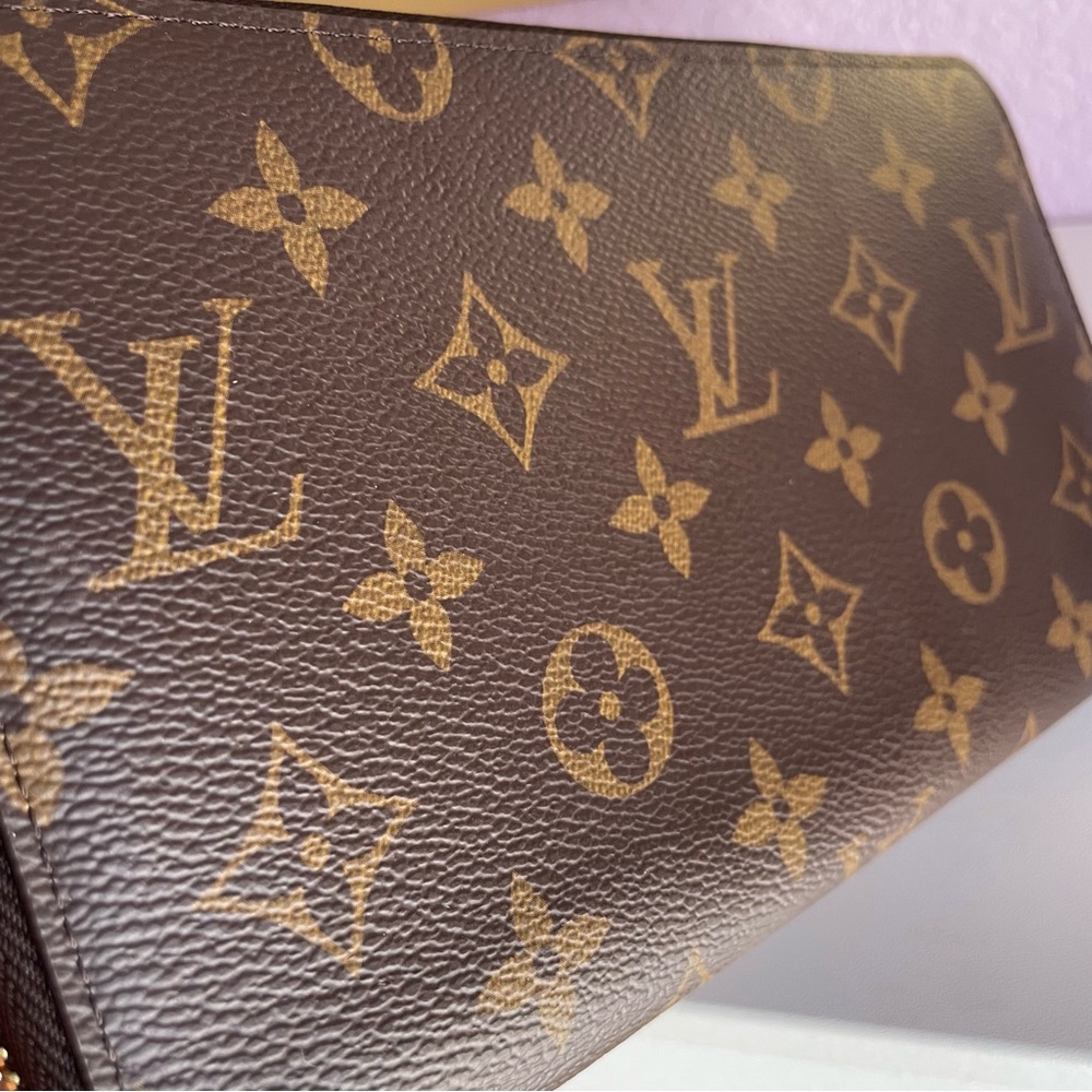 Louis Vuitton Brown and Gold Monogram Zippy Organizer - Picture 4 of 12